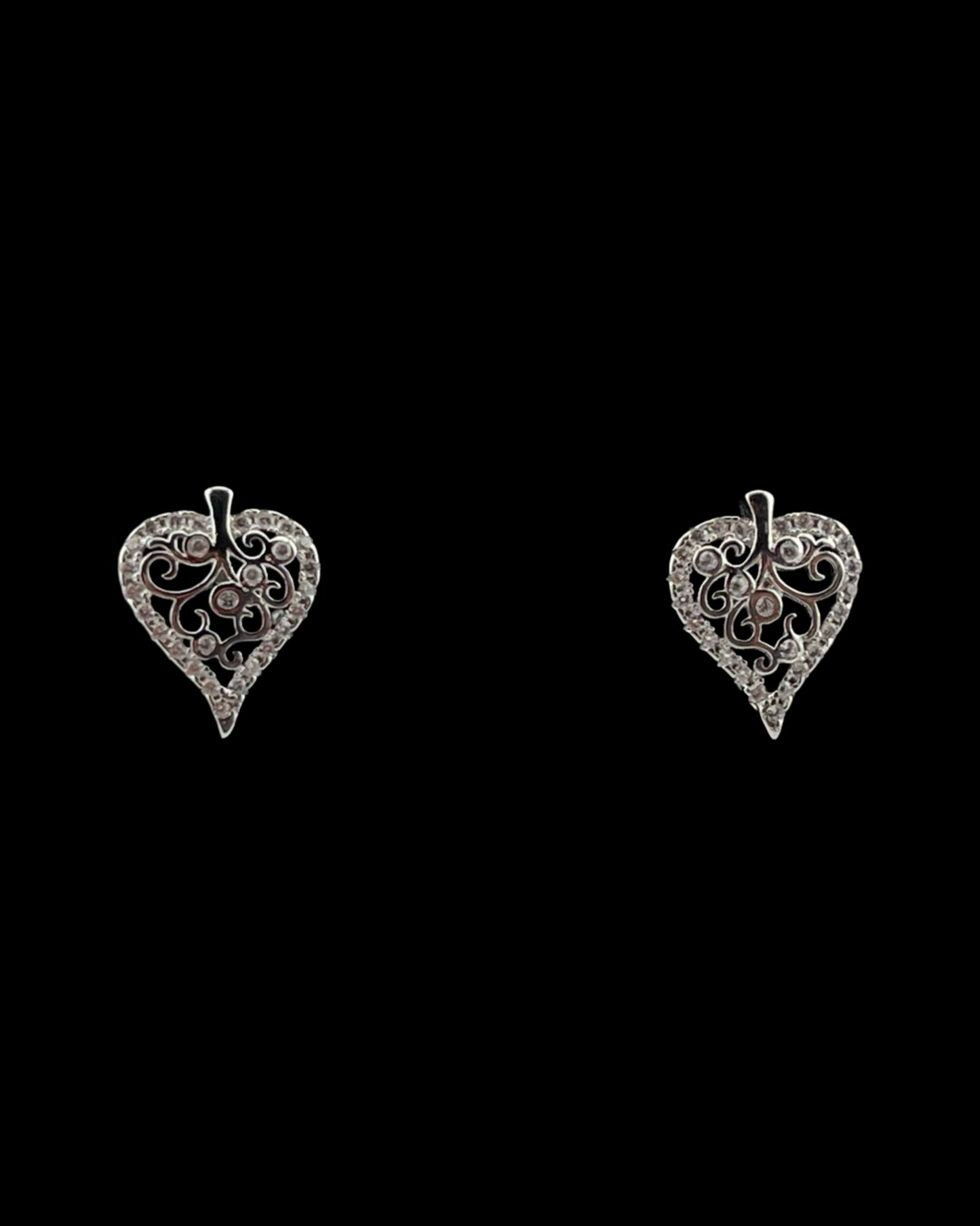 Leaf-Shaped Stud Earrings with CZ