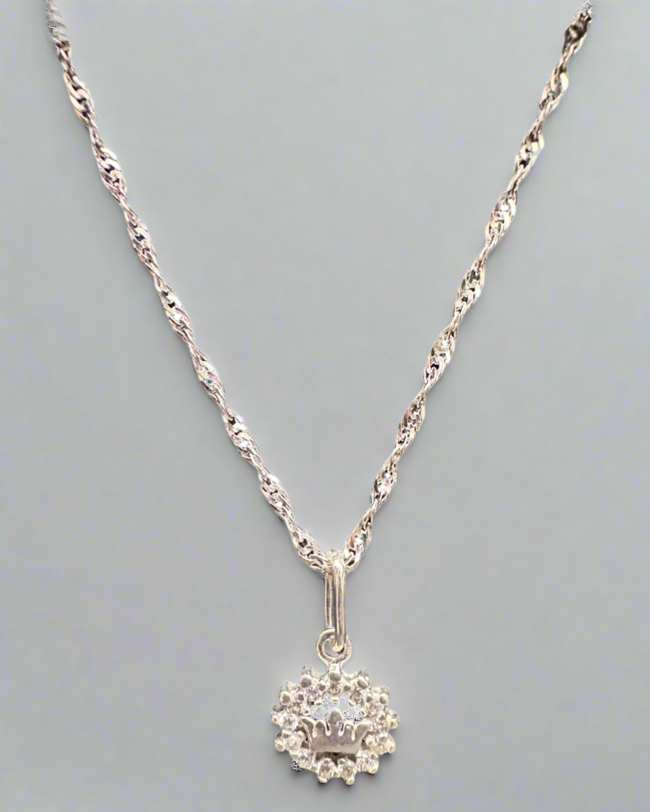 Queen’s Grace – Crown Necklace