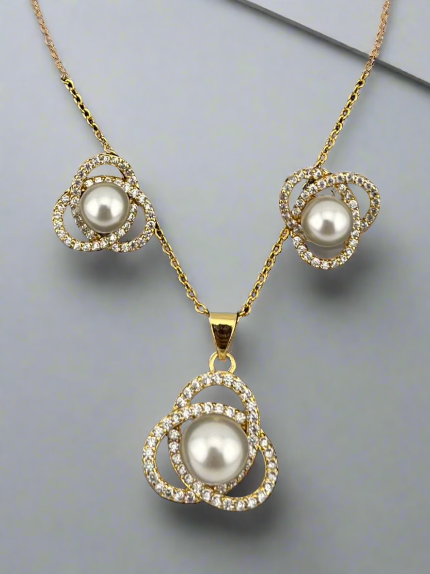 Luminous Pearl Set