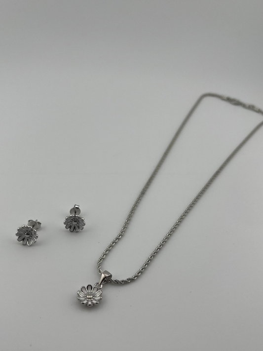 Silver Daisy Bloom Set