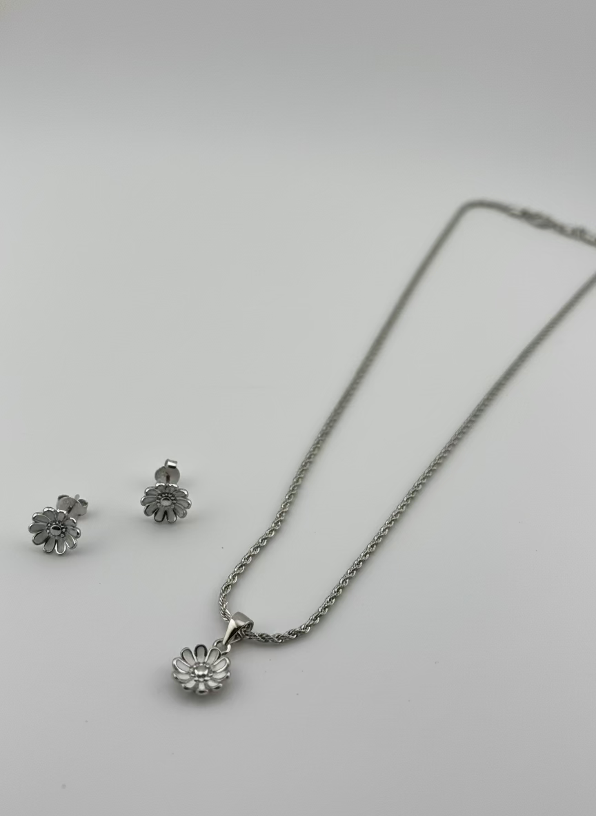 Silver Daisy Bloom Set