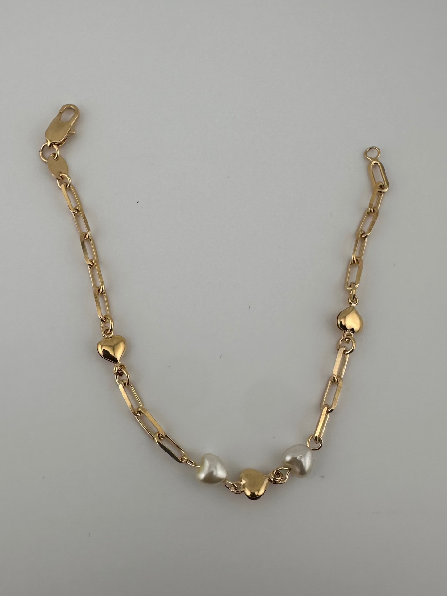 Golden Heartlink Bracelet