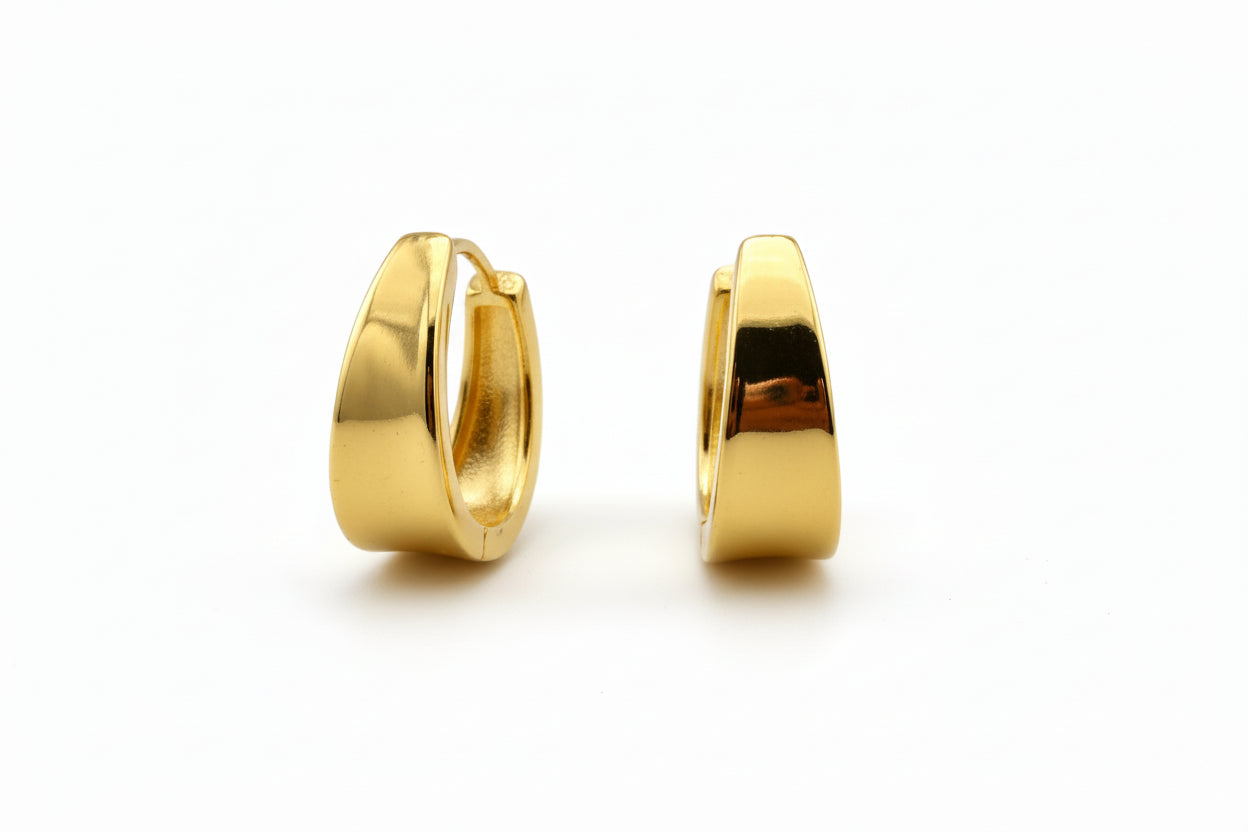 Chunky Petite Oval Hoops