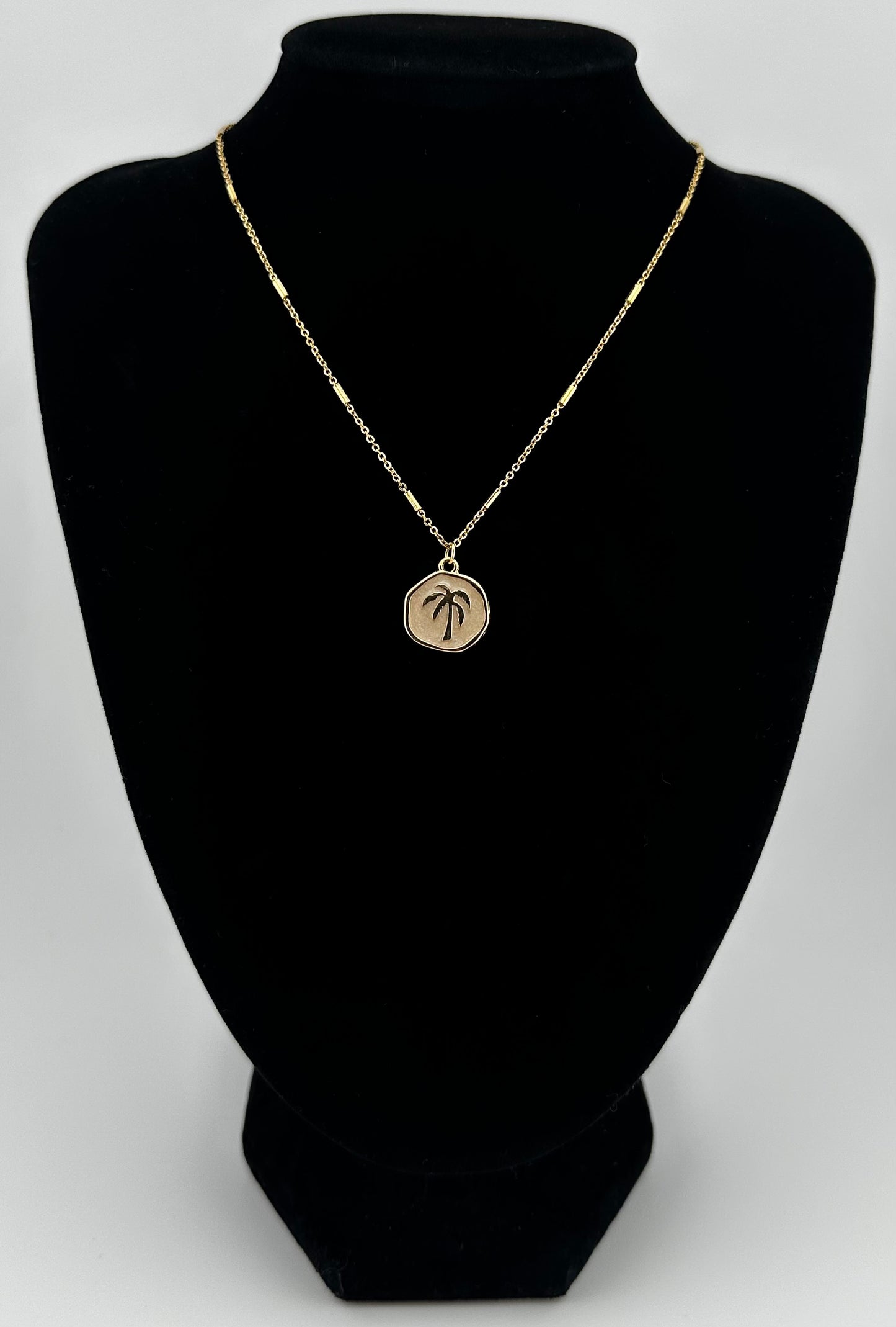 Coastal Dreams Necklace – 18K Gold-Filled