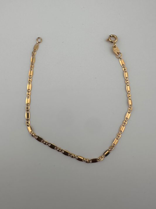 Golden Anchor Link Bracelet