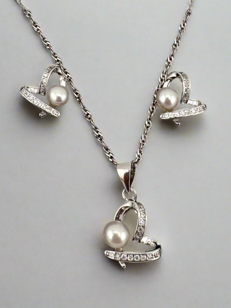 Heart Shaped Pearl Sets